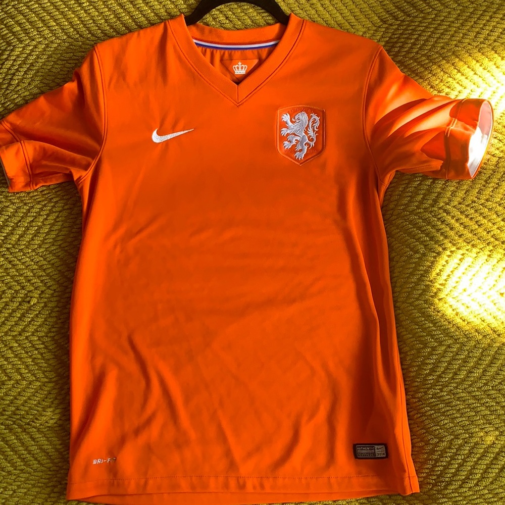 orange Nike Netherlands Youth XL dry fit jersey